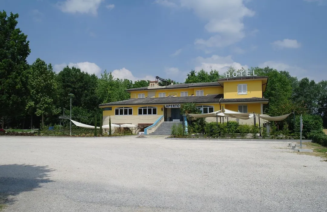 La Quercia Hotel con Ristorante-1